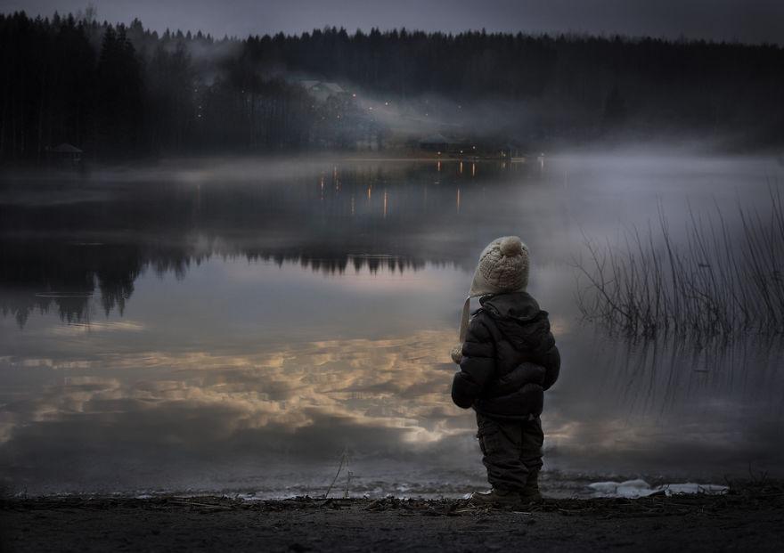 cool-animal-children-photography-Elena-Shumilova-winter